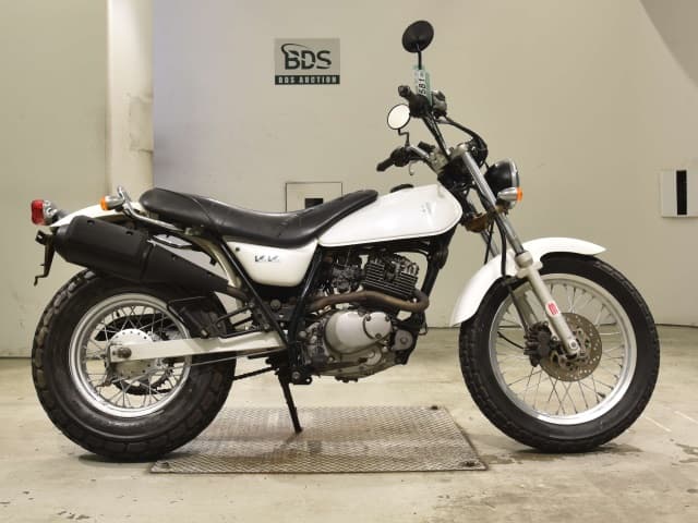 Suzuki BANBAN200