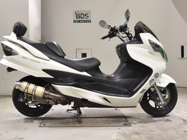 Suzuki SKYWAVE250S-3