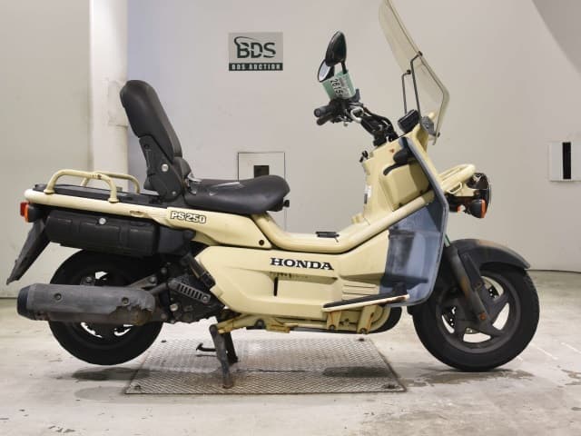 Honda PS250