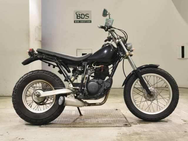 Yamaha TW200