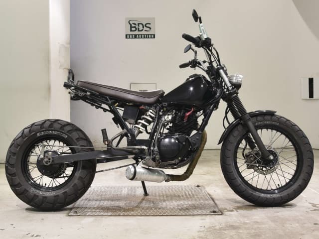 Yamaha TW225