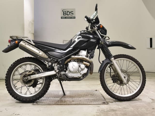 Yamaha SEROW250