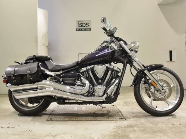 Yamaha XV1900 RAIDER