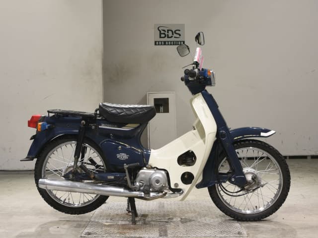 Honda C90-E