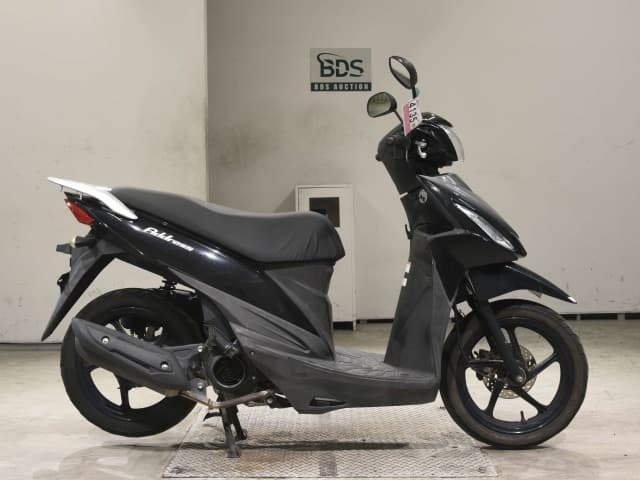 Suzuki ADDRESS110-2