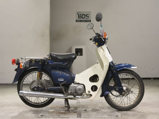 Honda C90