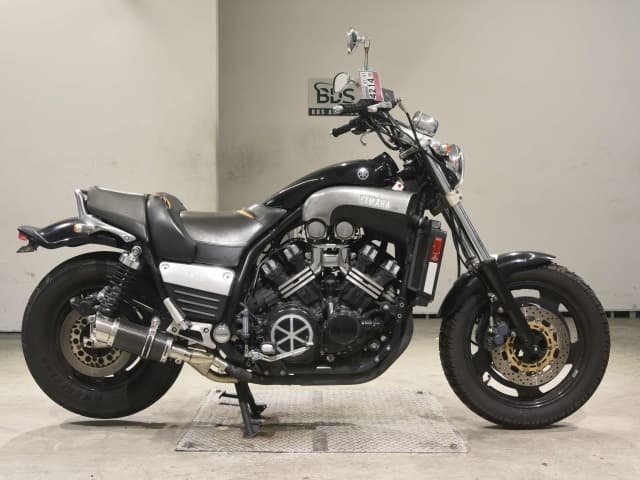 Yamaha V-MAX