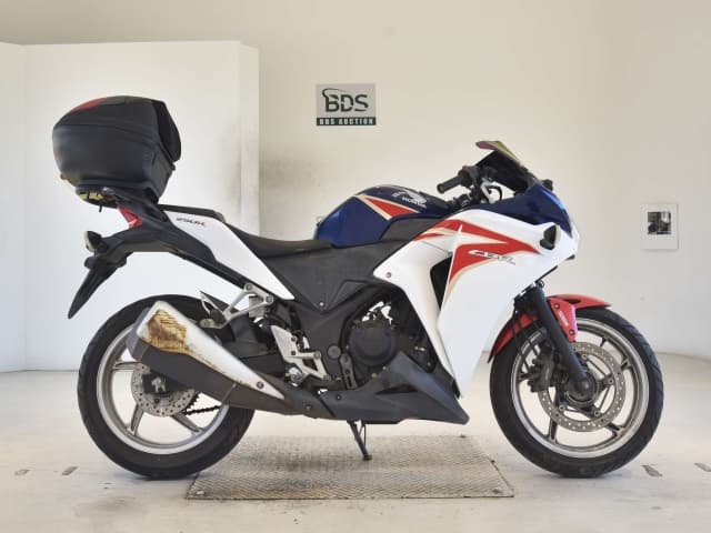 Honda CBR250R-3A