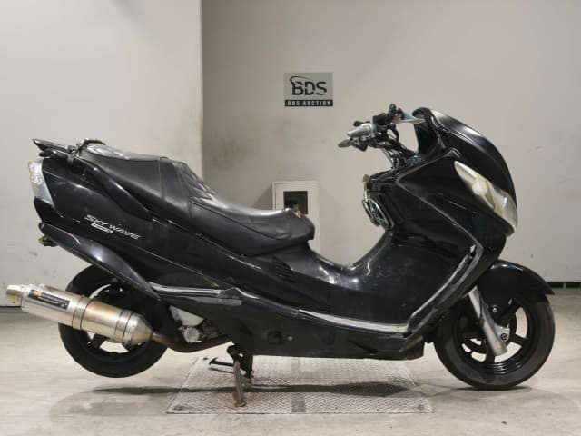 Suzuki SKYWAVE250S-2