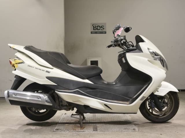 Suzuki SKYWAVE250SS-2