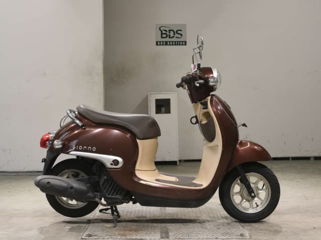 Honda GIORNO-3