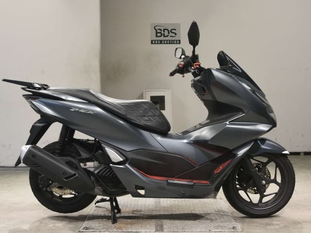 Honda PCX125-4