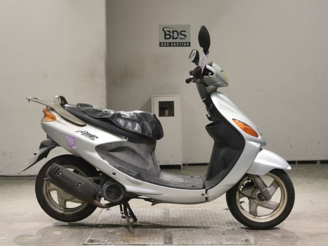 Yamaha AXIS100