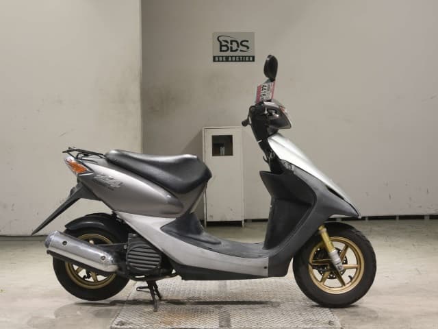 Honda DIO Z4-2