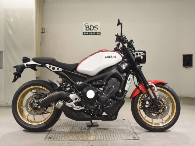 Yamaha XSR900