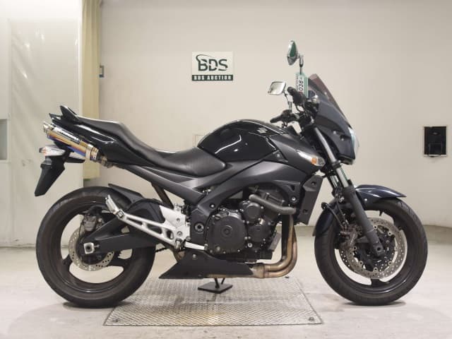Suzuki GSR400A