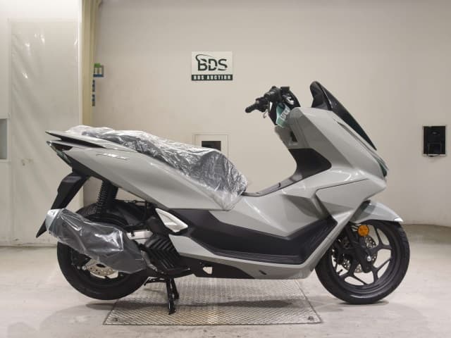 Honda PCX125-4
