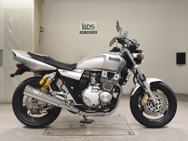 Yamaha XJR400R-2