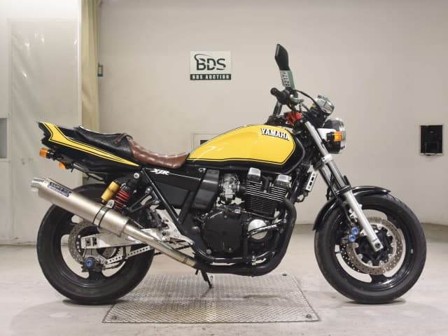 Yamaha XJR400R-3