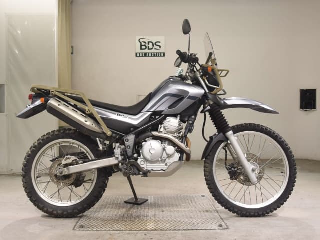 Yamaha SEROW250