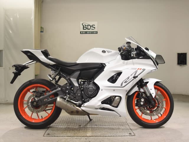 Yamaha YZF-R7-2