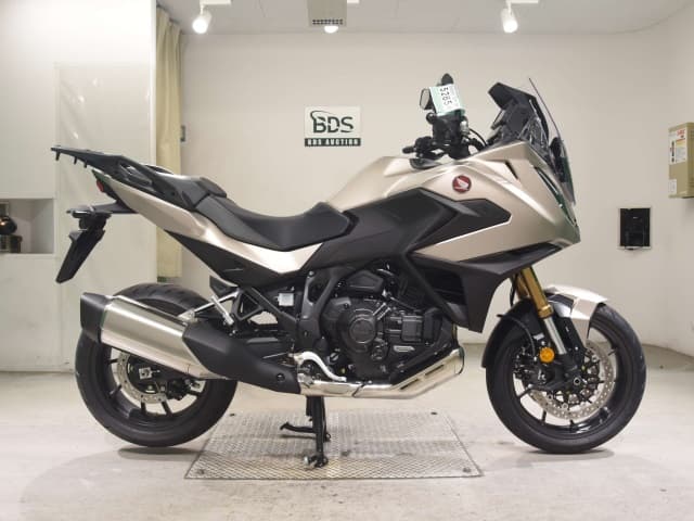 Honda NT1100
