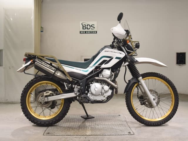 Yamaha SEROW250