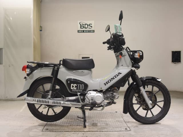 Honda ｸﾛｽｶﾌﾞ110-3