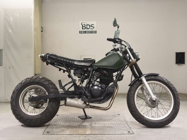 Yamaha TW200