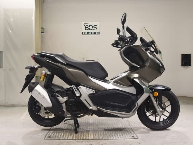 Honda ADV150