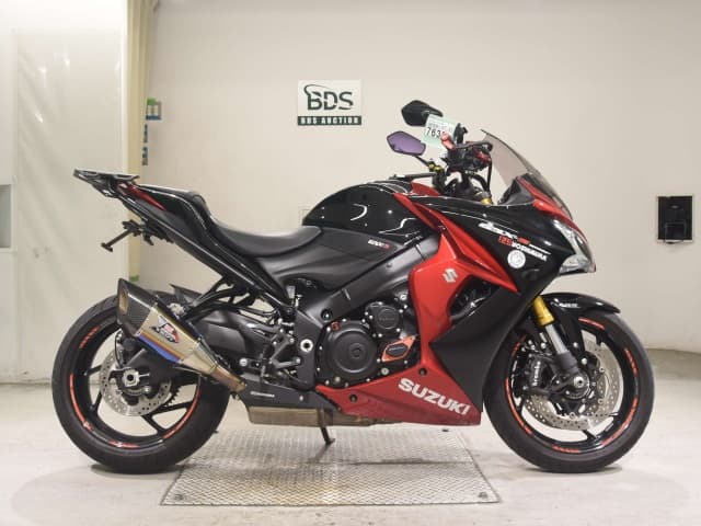 Suzuki GSX-S1000F