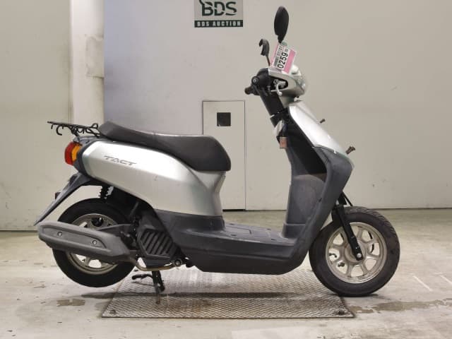 Honda TACT-4ﾍﾞ-ｼｯｸ