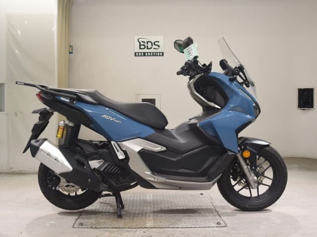 Honda ADV160