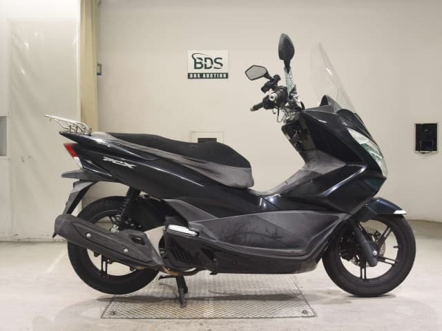 Honda PCX125-2