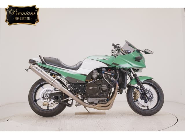 Kawasaki GPZ900R