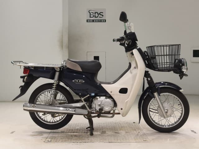 Honda C110-2