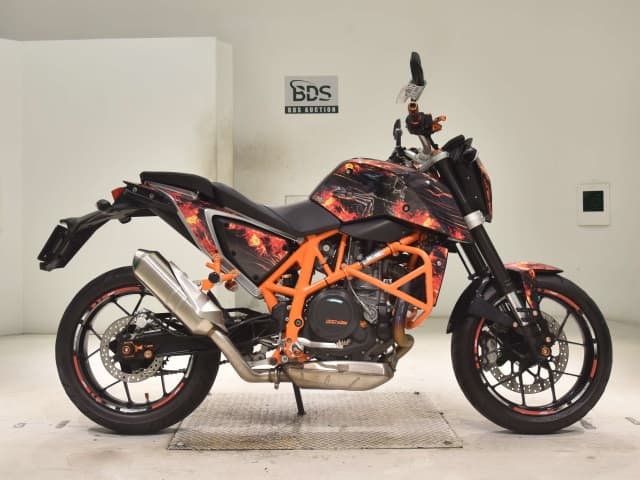 Imported KTM690 DUKE