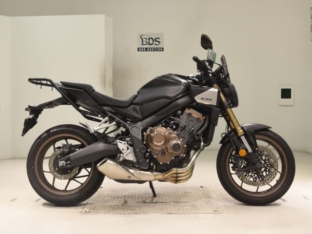 Honda CB650R-2