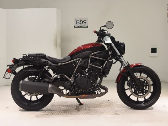 Kawasaki ELIMINATOR400-3