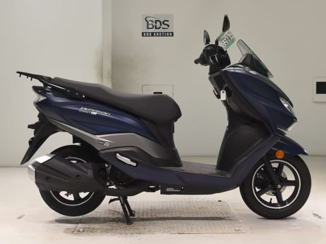 Suzuki BURGMANｽﾄﾘ-ﾄ125EX