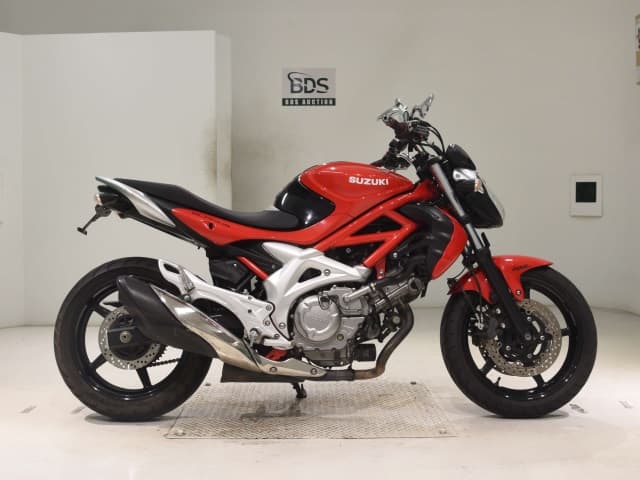 Suzuki ｸﾞﾗﾃﾞｨｳｽ400
