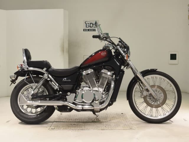 Suzuki INTRUDER400