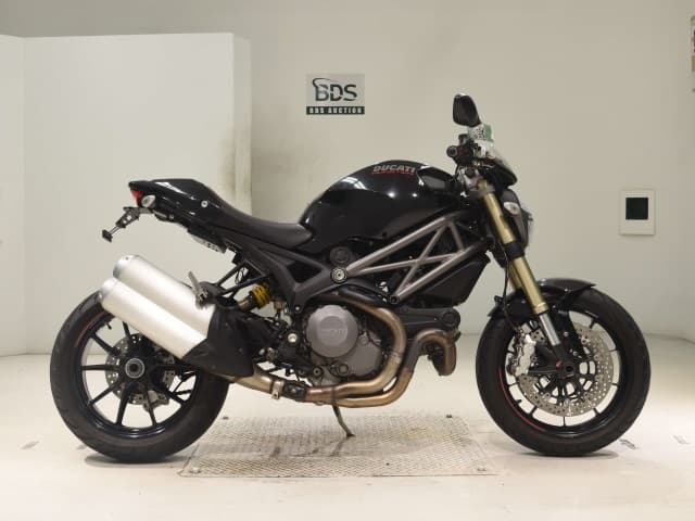 Imported DUCATI M1100EVO