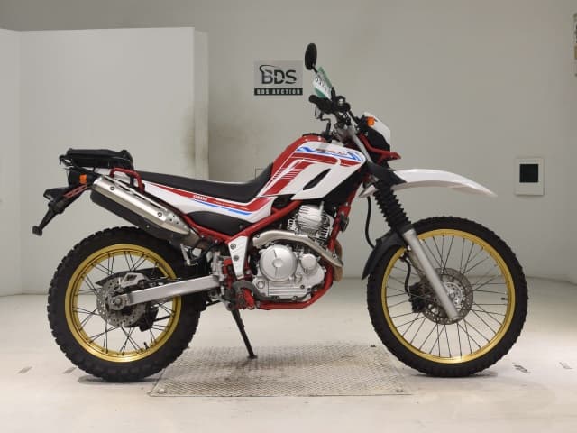 Yamaha SEROW250-3
