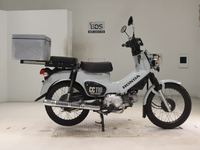 Honda ｸﾛｽｶﾌﾞ110-2