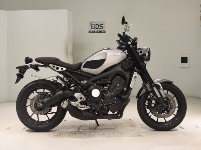 Yamaha XSR900