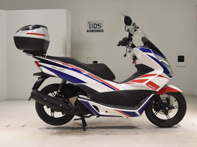 Honda PCX125-2