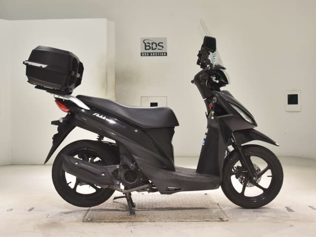 Suzuki ADDRESS110-2