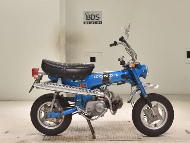 Honda DAX70