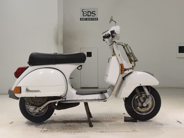 Imported VESPA PX200FL